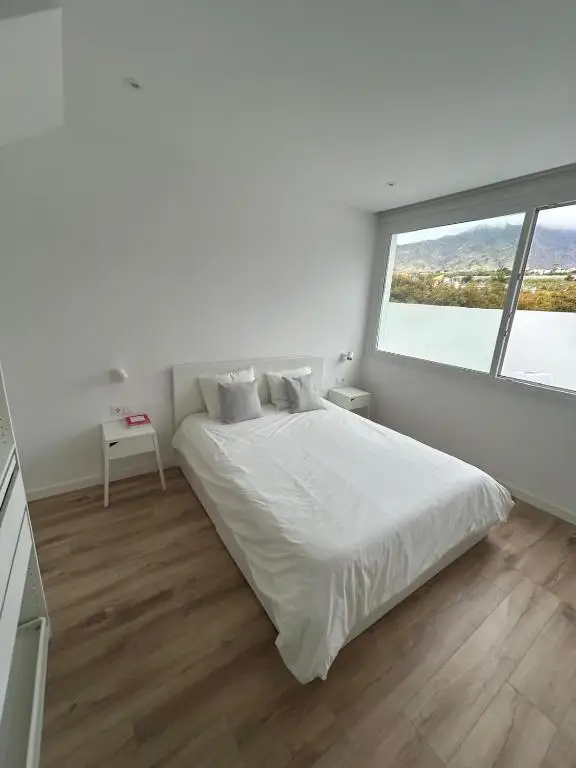 messages.bedroom_image1